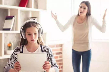 10歲女孩子叛逆期如何教育 10歲女孩子叛逆期如何教育