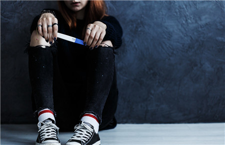 15歲的女孩叛逆期應該怎么辦 15歲的女孩叛逆期應該怎么辦