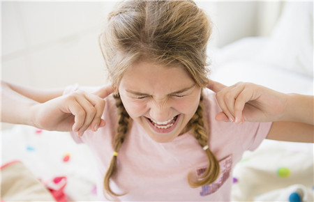 14歲女孩叛逆厭學怎么辦 14歲女孩叛逆厭學怎么辦