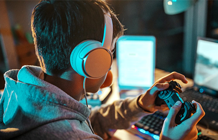 高三的孩子沉迷于手機怎么辦