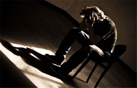 19歲的孩子叛逆怎么解決