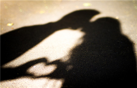 17歲女孩早戀如何解決