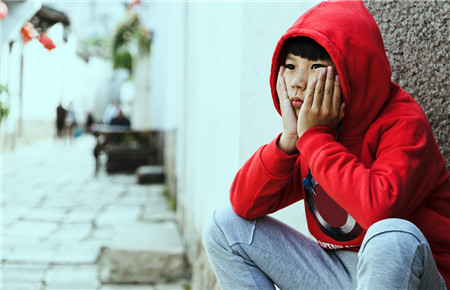 叛逆期的孩子不想上學(xué)怎么辦