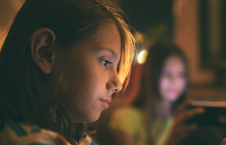 孩子沉迷手機(jī)怎么處理