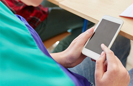 如何幫助孩子戒掉手機癮