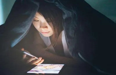 孩子沉迷手機該怎么辦