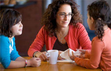 小孩自私任性怎么辦