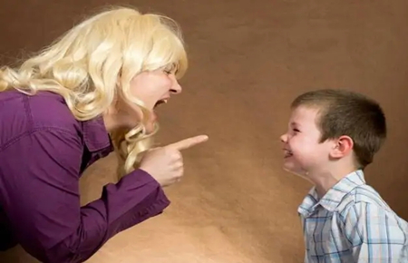 兒子自私不懂感恩 兒子自私不懂感恩