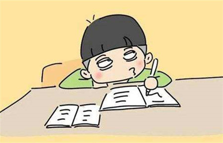 初一的男孩不肯寫作業 初一的男孩不肯寫作業
