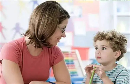 11歲兒子動不動就哭怎么辦