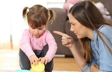 孩子愛頂嘴如何教育