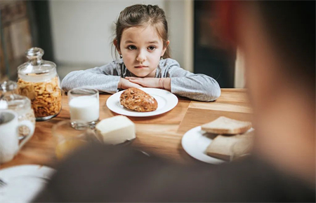 初二的孩子叛逆厭學怎么引導 初二的孩子叛逆厭學怎么引導