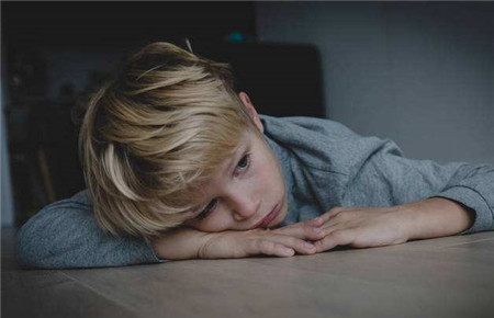 兒童不愛和別人交流怎么辦