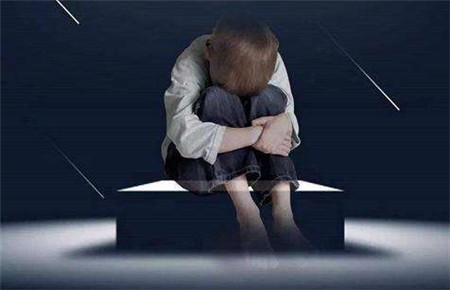 孩子膽小做家長的怎么做 孩子膽小做家長的怎么做