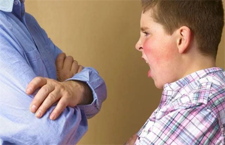 12歲男孩脾氣暴躁易怒怎么辦