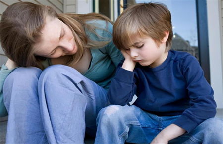 對于叛逆期的男孩子應該怎么辦