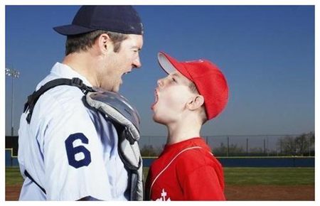 小孩愛頂嘴怎么教育 小孩愛頂嘴怎么教育