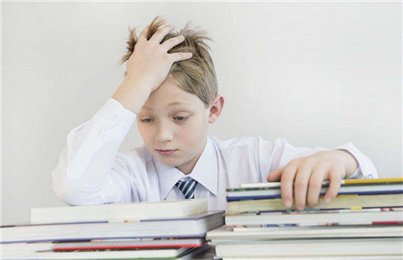 對于孩子不上學，家長要注意哪些？