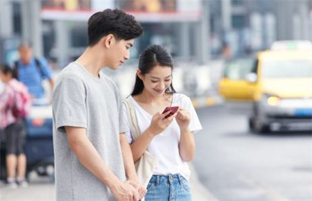 如何與孩子溝通早戀問題