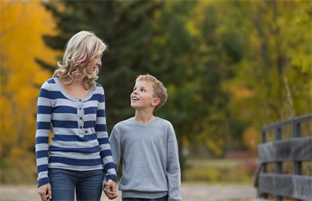 孩子愛(ài)頂嘴怎么教育 孩子愛(ài)頂嘴怎么教育