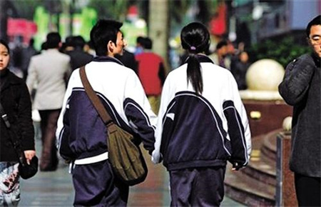 怎樣教育男孩子早戀