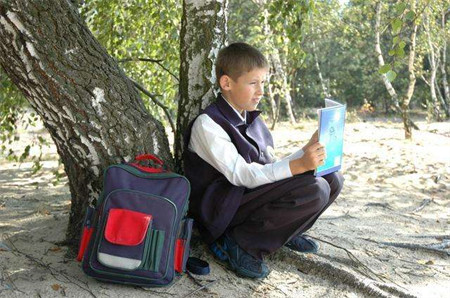 孩子不上學的前兆