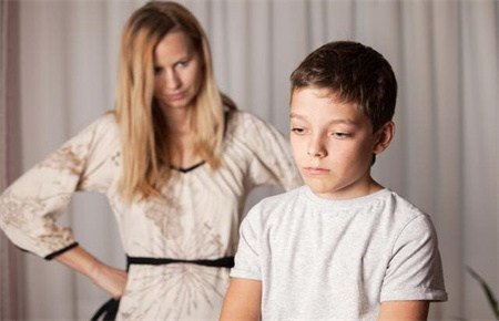 逆反青少年該怎么管教