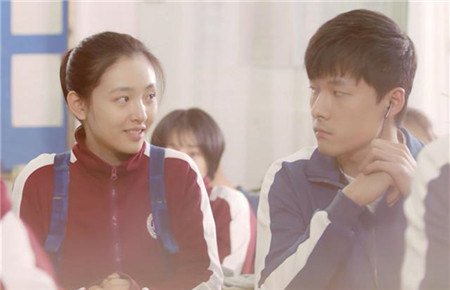 初中生早戀的原因