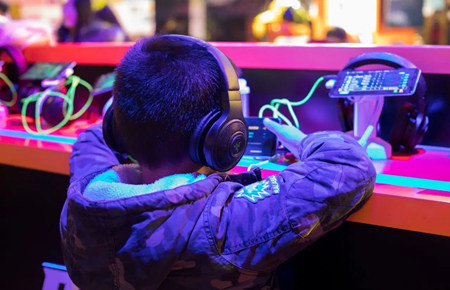 孩子網絡成癮的特點