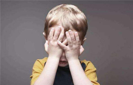孩子自卑膽小怎么教育