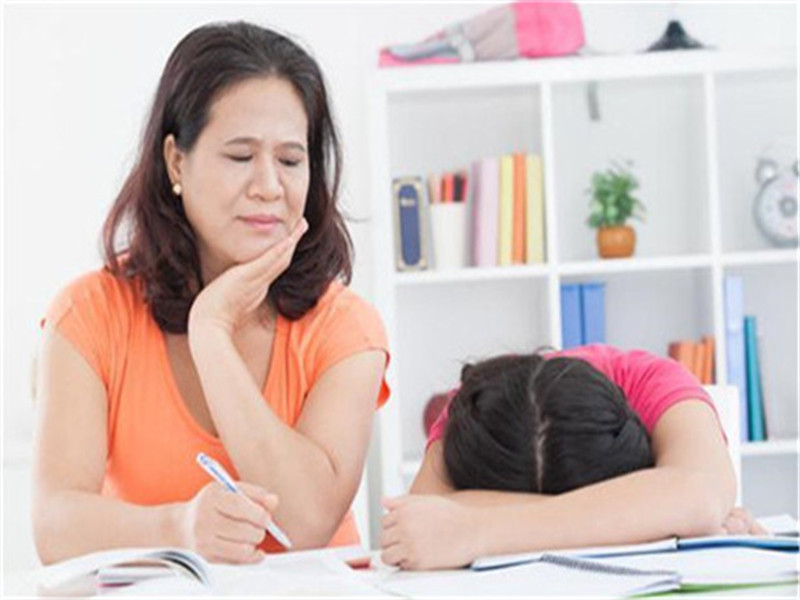 孩子在學(xué)校厭學(xué)怎么辦