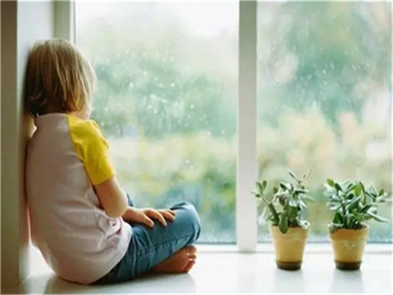 怎么對待自卑的孩子