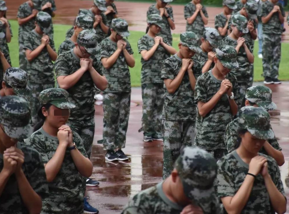 混跡社會,混社會