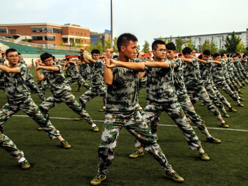 網(wǎng)吧通宵,孩子叛逆期教育學(xué)校