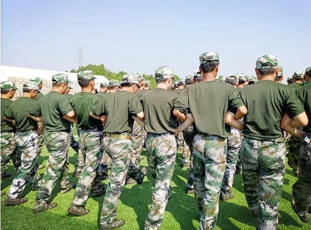 早戀孩子學校,早戀教育學校