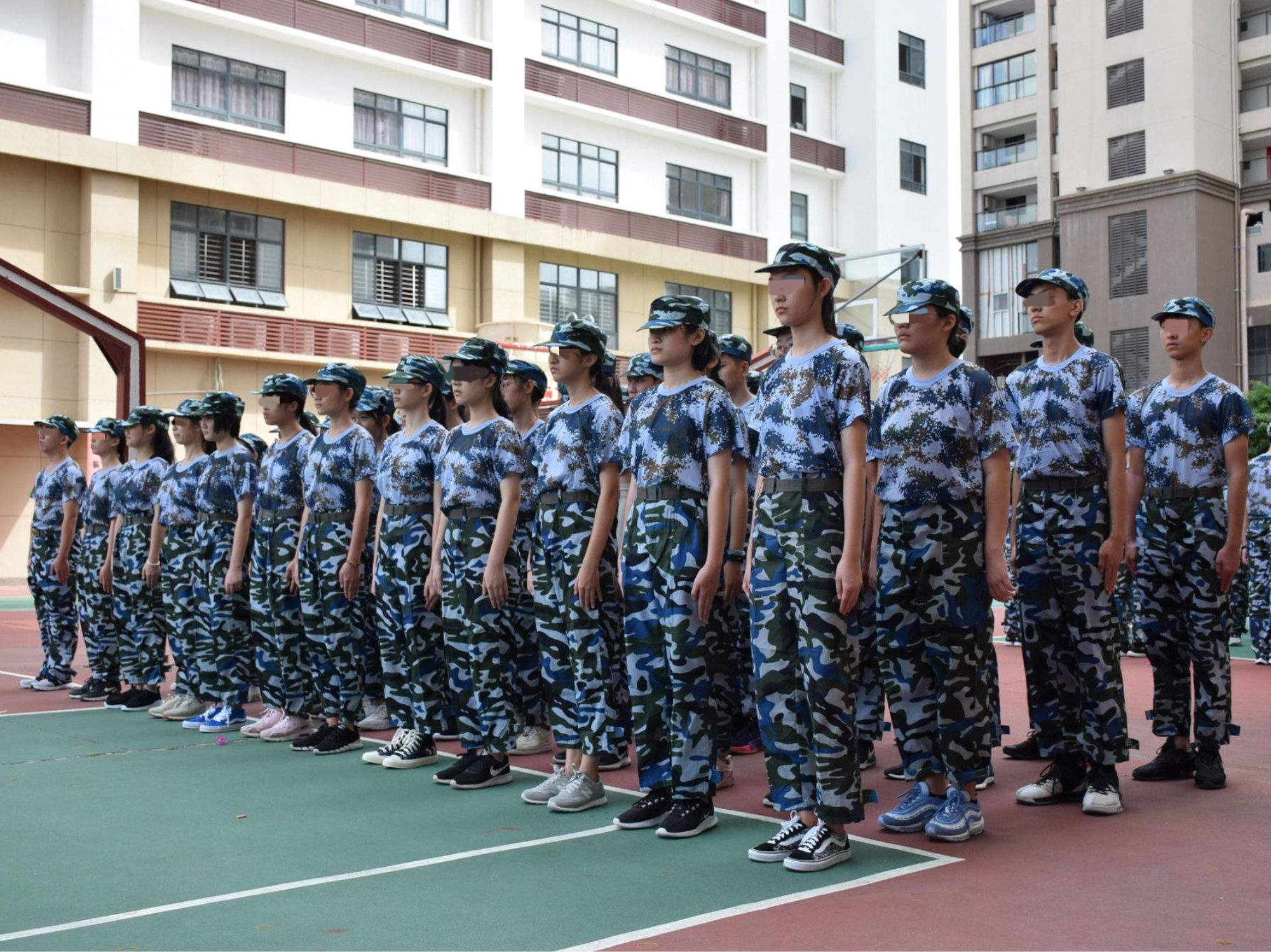 孩子離家出走管教,封閉式軍事化學校 孩子離家出走管教,封閉式軍事化學校