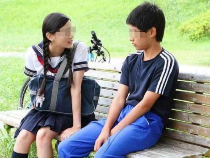 早戀教育學校,早戀孩子學校