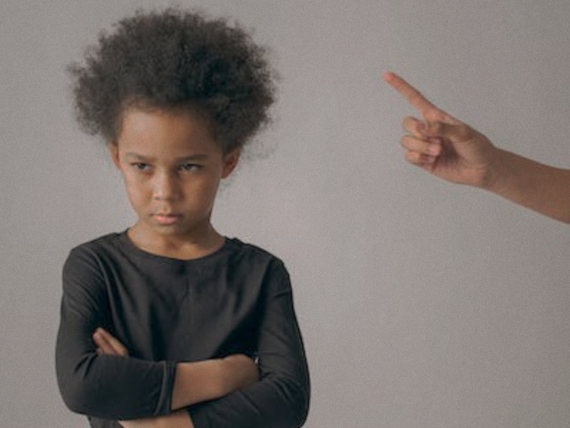 孩子不溝通,青少年教育學校