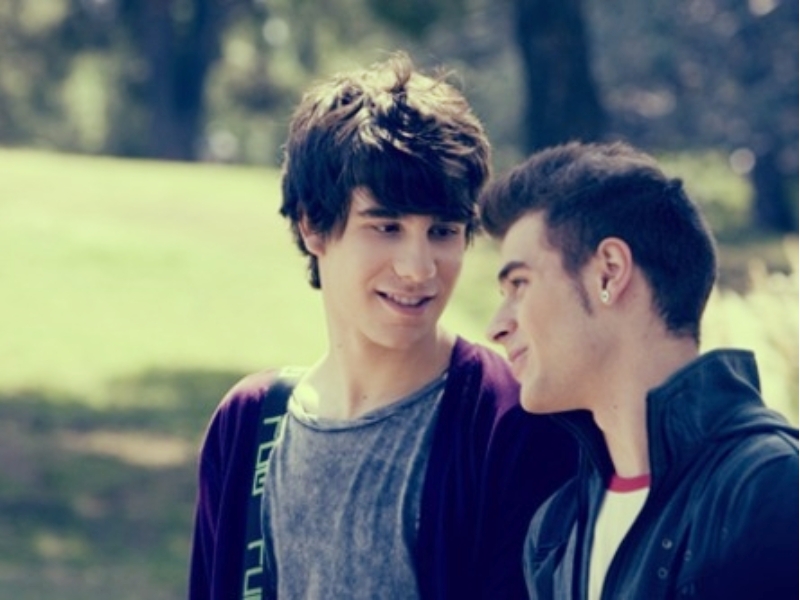 孩子同性戀,素質教育學校