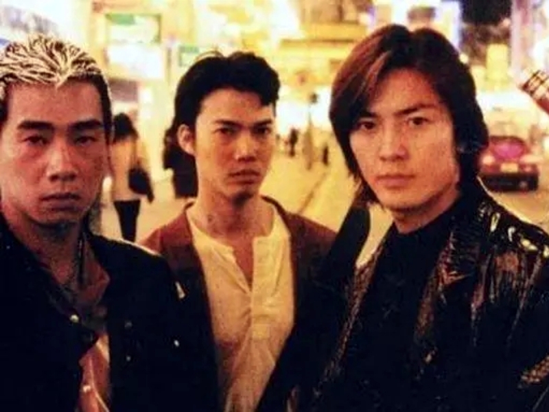 孩子混社會(huì),封閉式軍事化學(xué)校