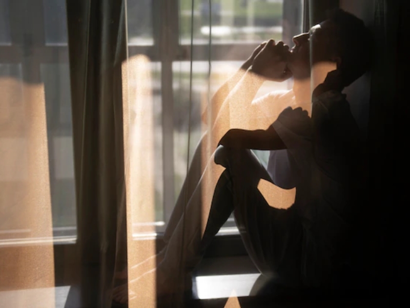 孩子輕生,心理輔導學校