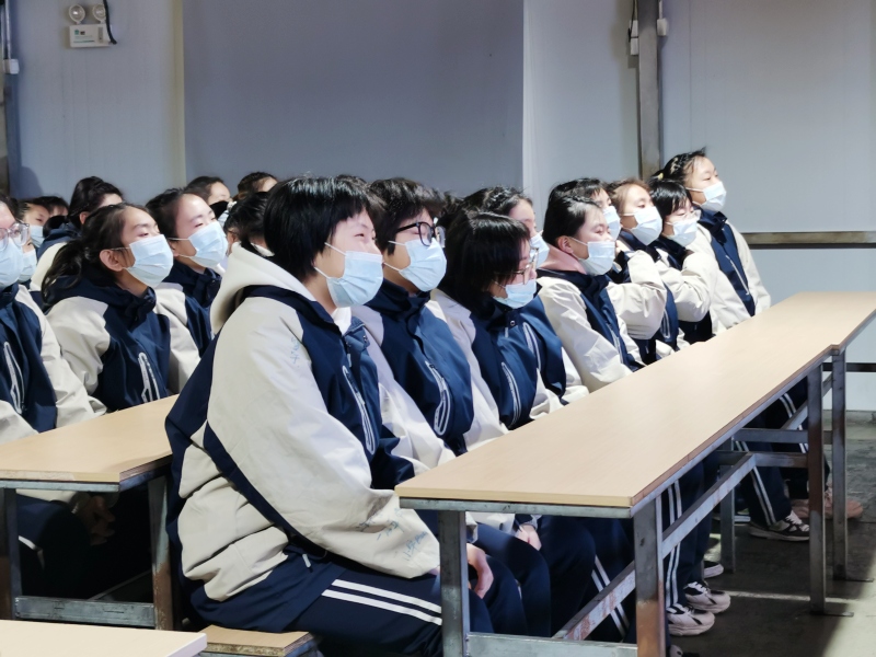 加強孩子感恩教育,引導(dǎo)孩子健康成長 加強孩子感恩教育,引導(dǎo)孩子健康成長