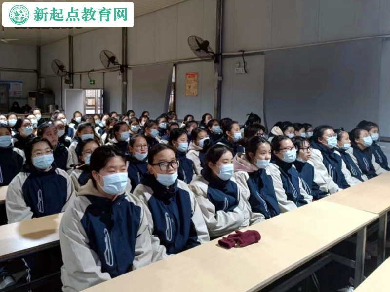 用音樂撫慰心靈，音樂治療健康課在新起點孩子叛逆學校開展