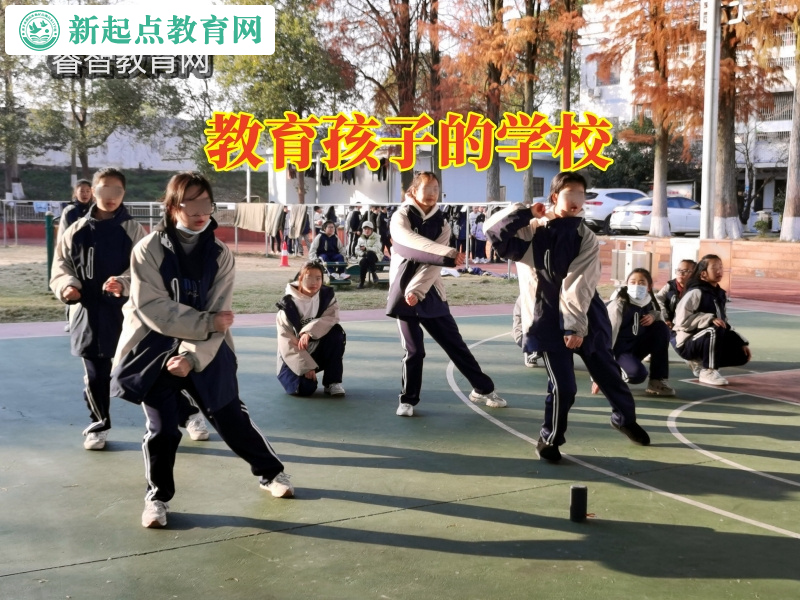 教育孩子的學校,教育孩子的學校對孩子玩手機的影響 教育孩子的學校,教育孩子的學校對孩子玩手機的影響