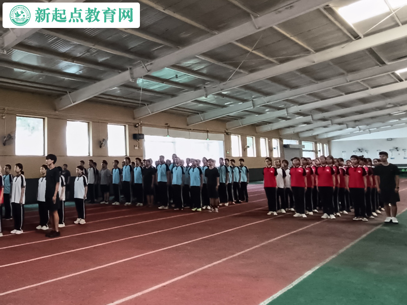 叛逆孩子封閉教育學校舉行隊列會操